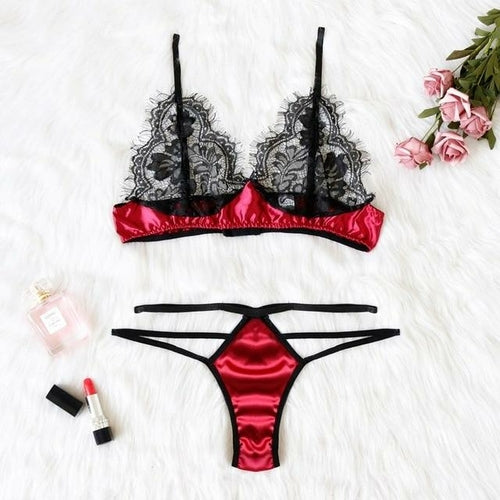 Buckle Rosey Lingerie Set